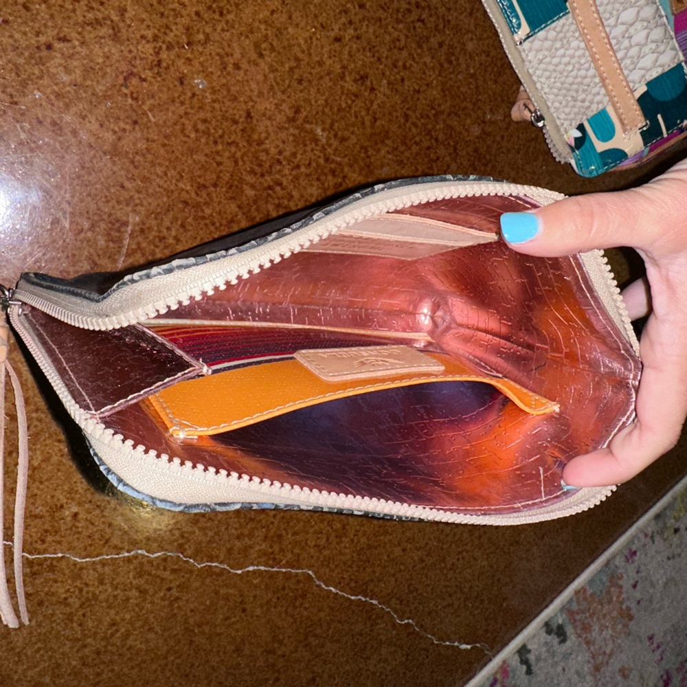 Consuela Rattle L Shaped Clutch - Picture 4 of 4